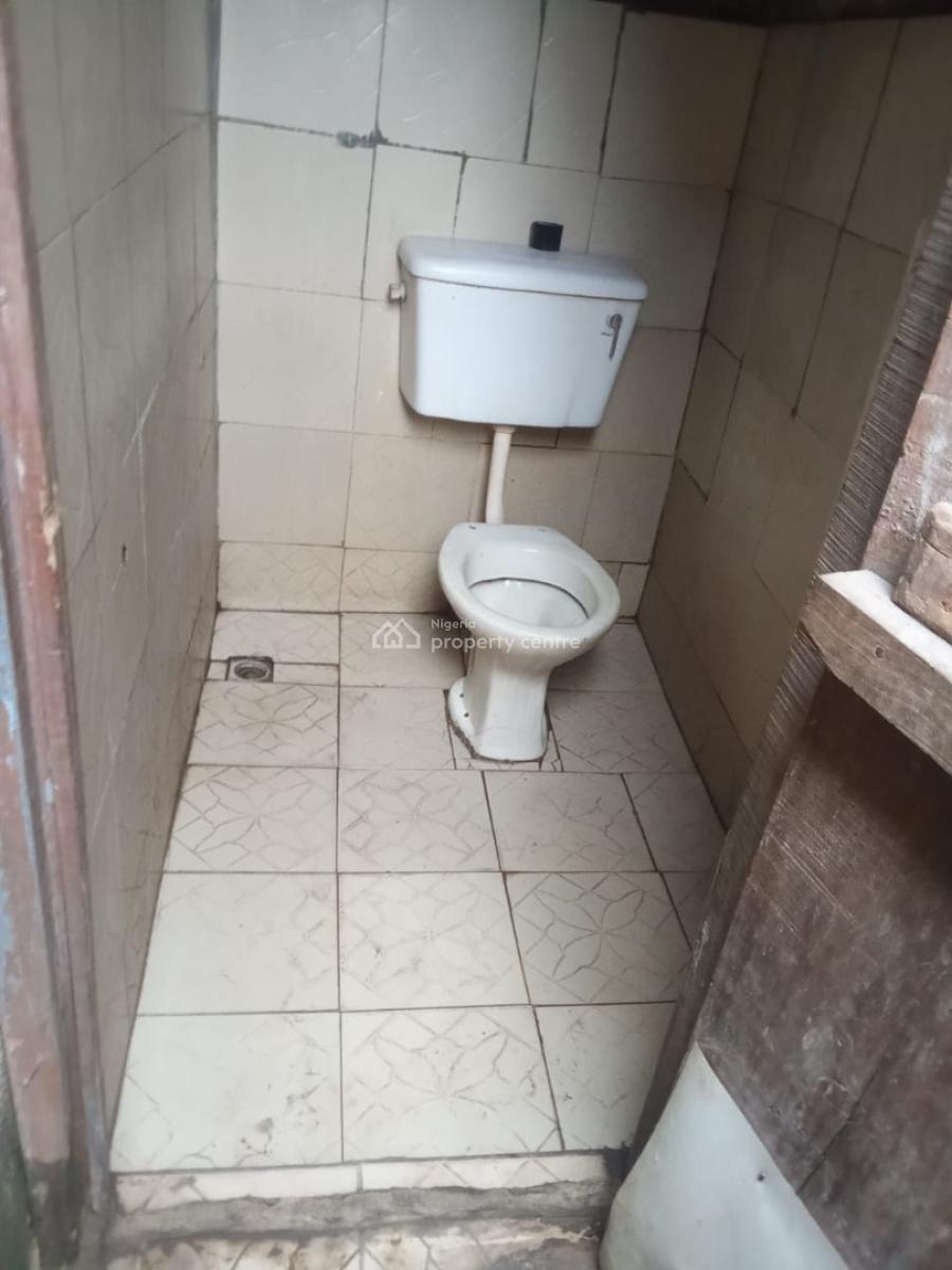 Decent Standard Single Room 3 to Share, Yaba, Lagos, Detached Bungalow for Rent