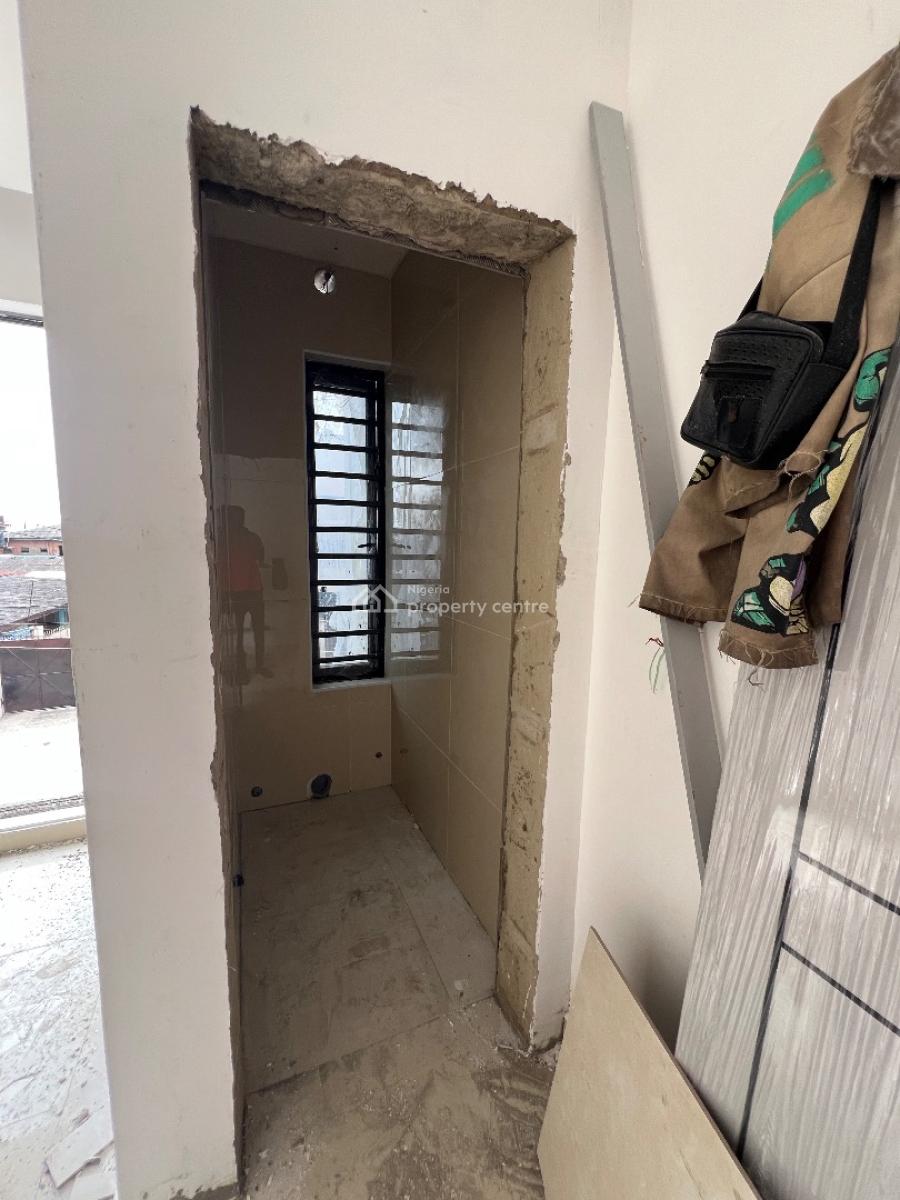 Lovely Built Studio Apartment in a Higher Return Investment Location, Akoka, Yaba, Lagos, Self Contain (single Rooms) for Sale