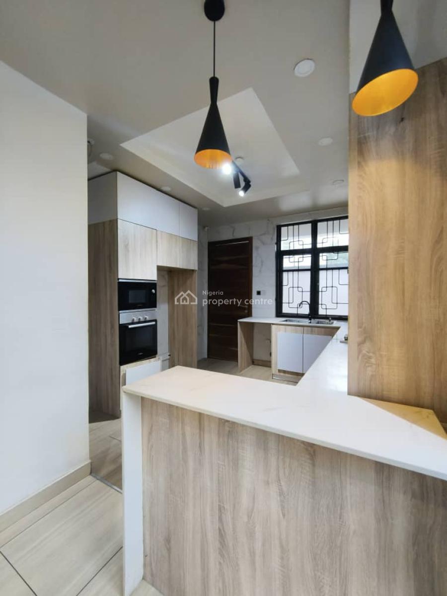 Luxury 4 Bedroom Terrace Duplex Plus Bq, Lekki Phase 1, Lekki, Lagos, Terraced Duplex for Rent