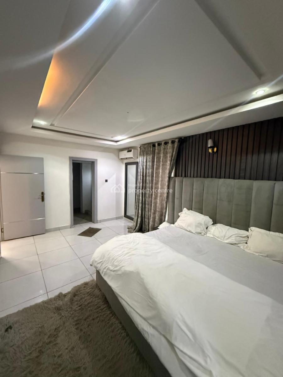 a Specious 2bedroom Fully Furnished with Balcony, Gilmor, Jahi, Abuja, Flat / Apartment for Rent