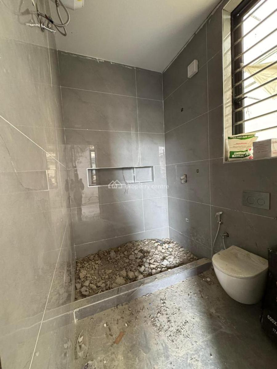 Alluring 3 Bedroom Apartment with Bq and Communal Pool, Ikeja Gra, Ikeja, Lagos, Flat / Apartment for Sale