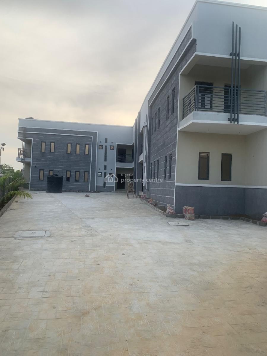 Luxury 2-bedroom Flat with Modern Facility, Jubilation Road, Maitama 2, Maitama District, Abuja, Flat / Apartment for Rent