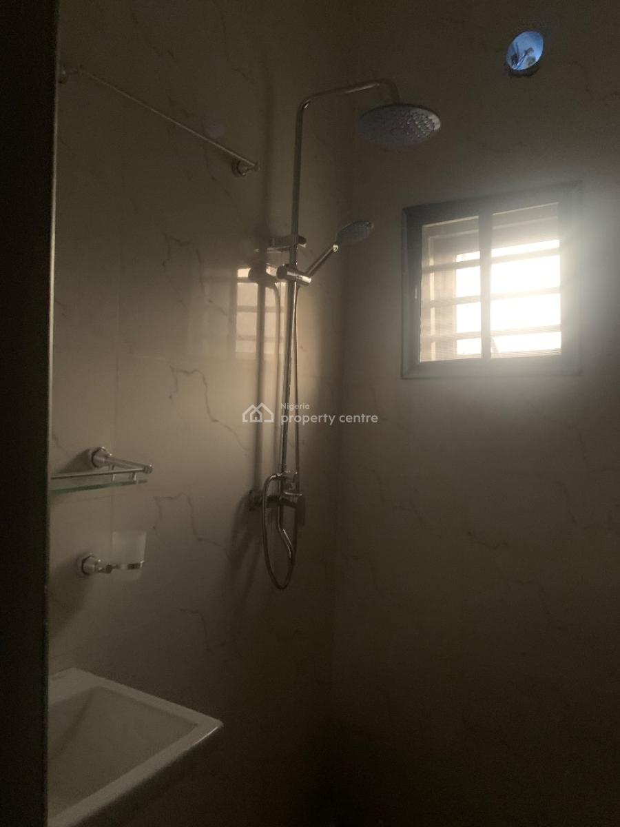 Luxury 2-bedroom Flat with Modern Facility, Jubilation Road, Maitama 2, Maitama District, Abuja, Flat / Apartment for Rent