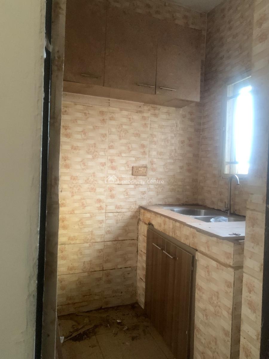 1bedroom on a Tarred Access Road, New Police Station, Mpape, Abuja, Flat / Apartment for Rent