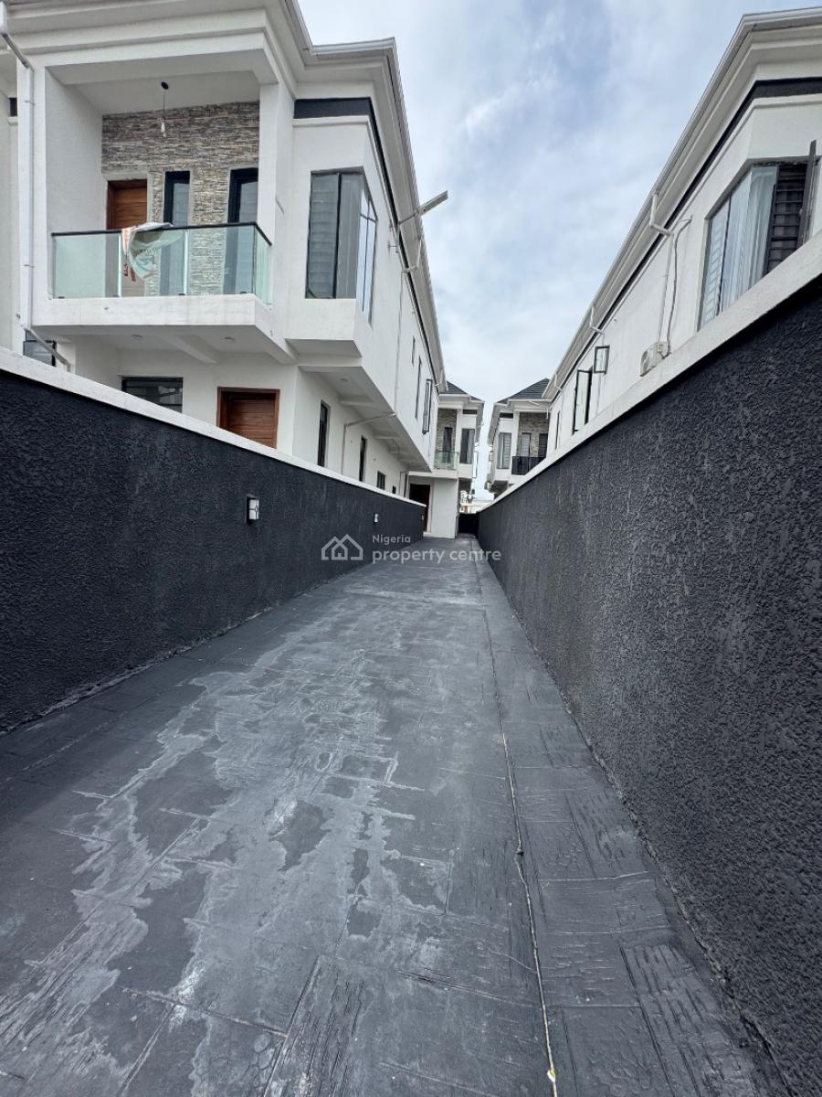 Nice Semi Detached  with Bq Brand New 4 Bedroom Duplex Very Spacious, Ikota Gra Lekki Lagos State, Lekki, Lagos, Semi-detached Duplex for Sale
