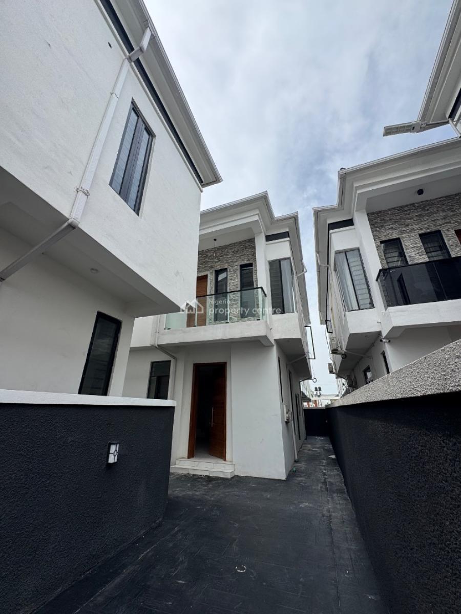 Nice Semi Detached  with Bq Brand New 4 Bedroom Duplex Very Spacious, Ikota Gra Lekki Lagos State, Lekki, Lagos, Semi-detached Duplex for Sale