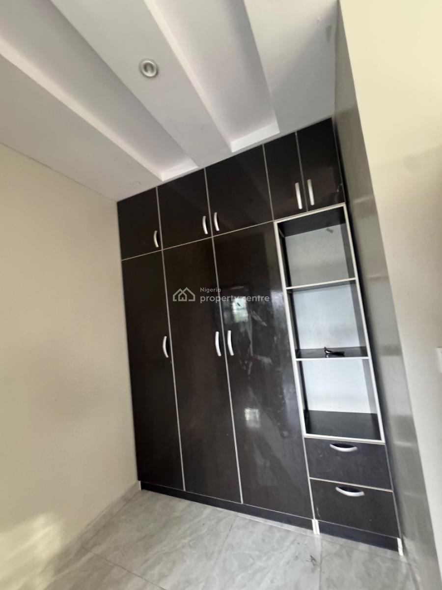 Nice 2 Bedroom Terrace with Bq Very Spacious and Nice, Orchid Road Lekki, Lekki, Lagos, Terraced Duplex for Sale