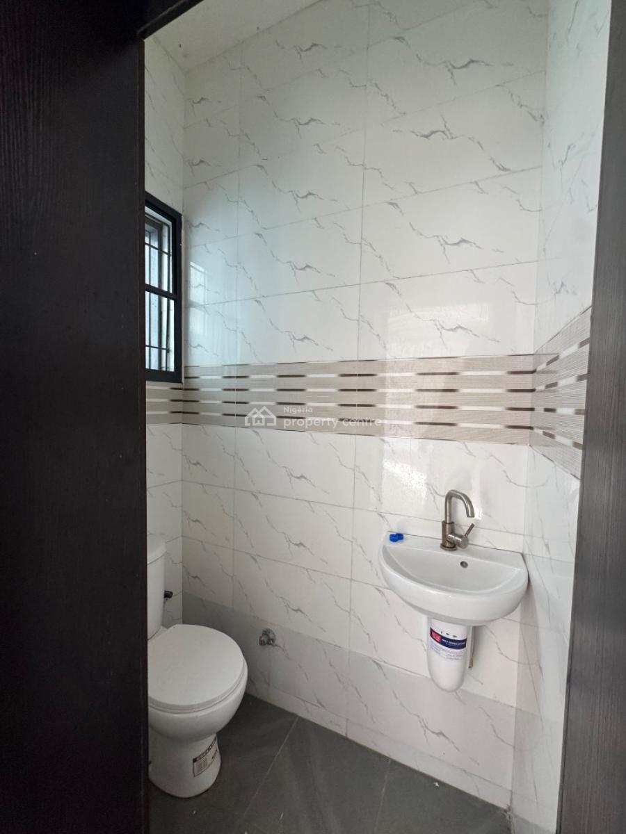 Nice 2 Bedroom Terrace with Bq Very Spacious and Nice, Orchid Road Lekki, Lekki, Lagos, Terraced Duplex for Sale