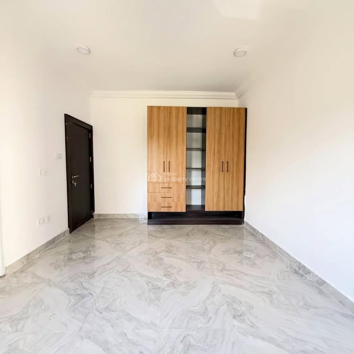 Beautifully Finished 3 Bedroom Flat with Bq in Prime Location, Katampe (main), Katampe, Abuja, Flat / Apartment for Sale