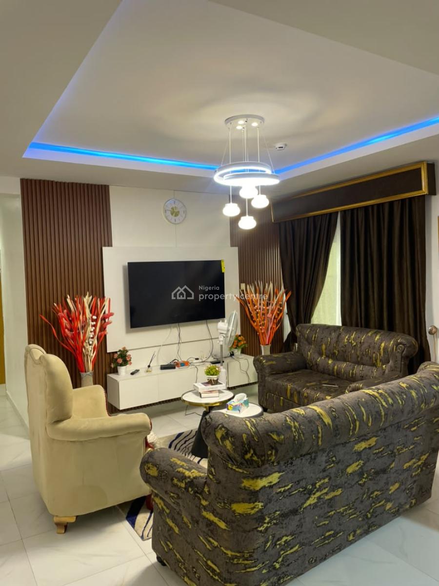 Cozy 2bedroom in Ikeja, 132 Obafemi Awolowo Way, Alausa, Alausa, Ikeja, Lagos, Flat / Apartment Short Let