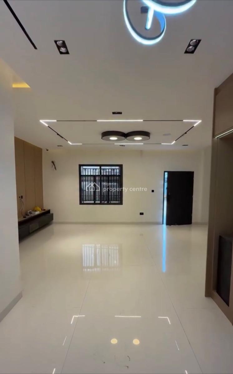 Automated 3bedroom Flat+ Equipped Cinema, Jahi Main, Jahi, Abuja, Block of Flats for Sale