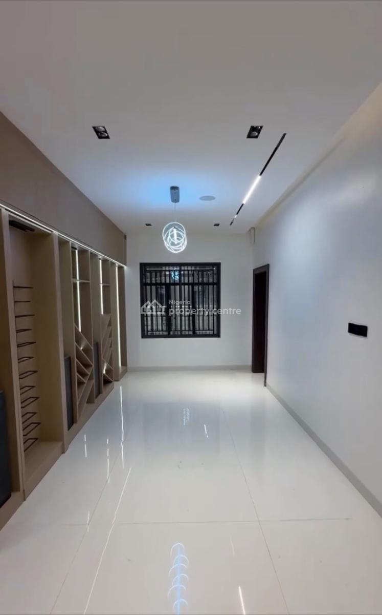 Automated 3bedroom Flat+ Equipped Cinema, Jahi Main, Jahi, Abuja, Block of Flats for Sale