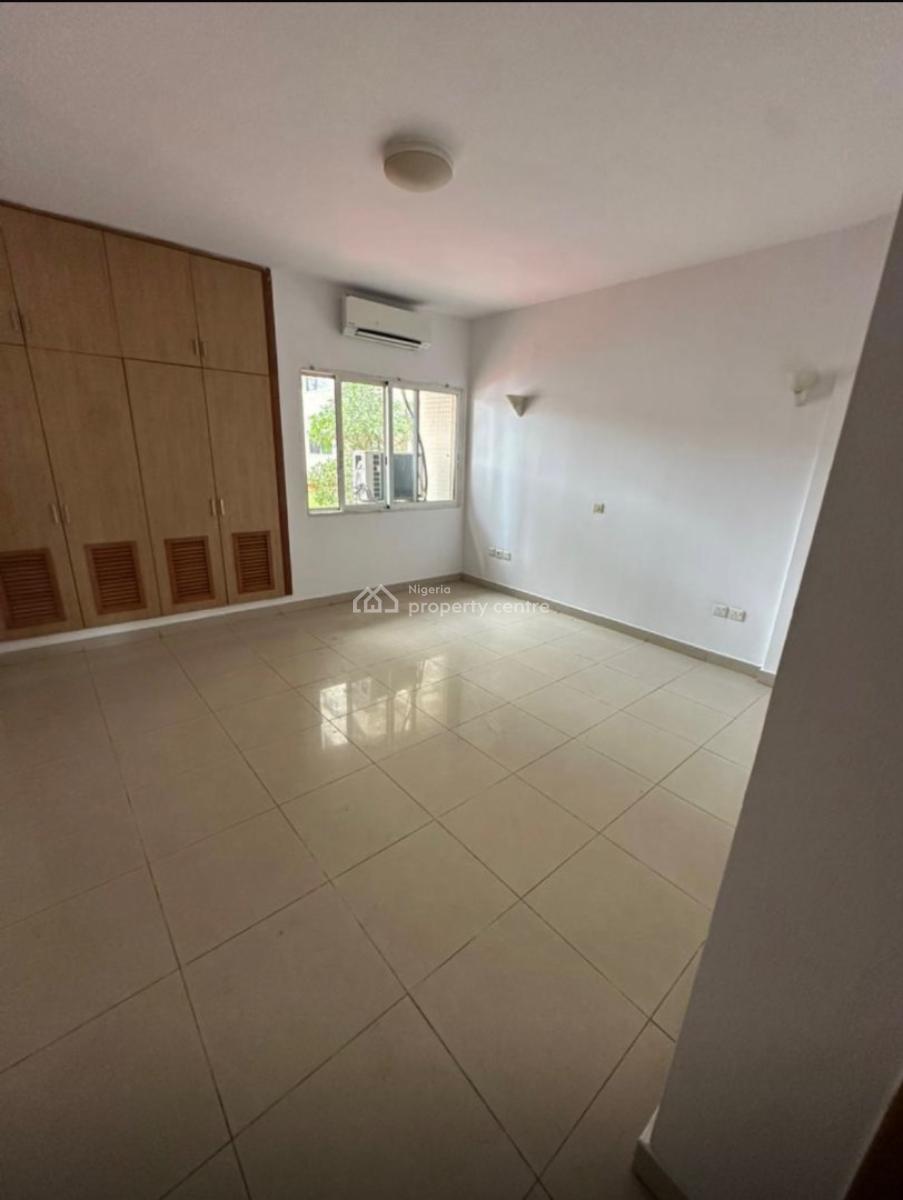 Luxury 3 Bedroom Apartment in a Prime Estate, Old Ikoyi, Ikoyi, Lagos, Flat / Apartment for Sale