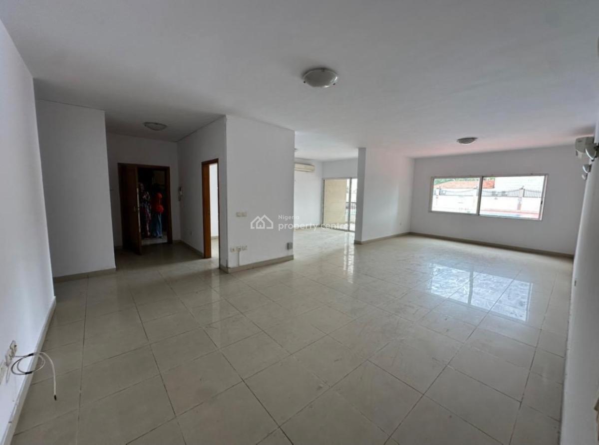 Luxury 3 Bedroom Apartment in a Prime Estate, Old Ikoyi, Ikoyi, Lagos, Flat / Apartment for Sale