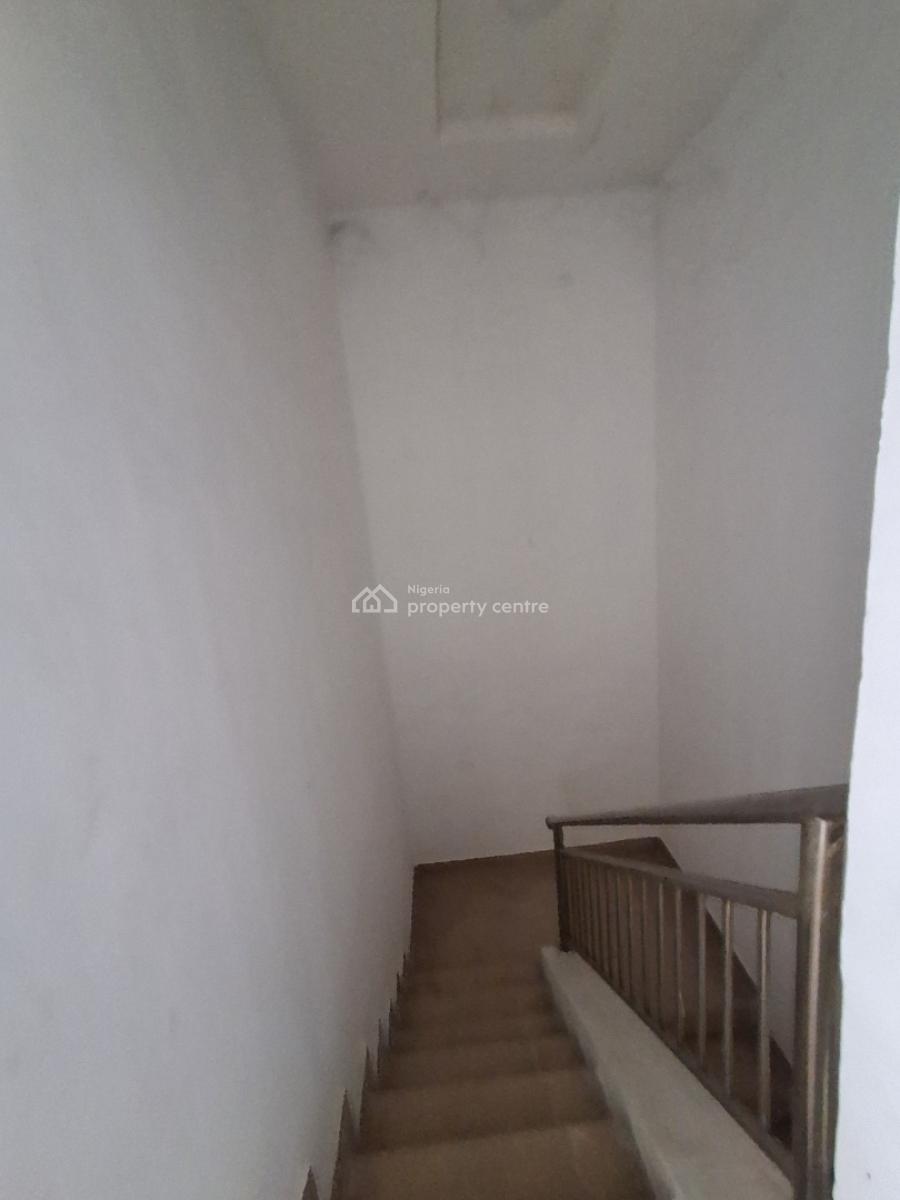Office Space Upstairs, Close to Addo Round About, Badore, Ajah, Lagos, Office Space for Rent