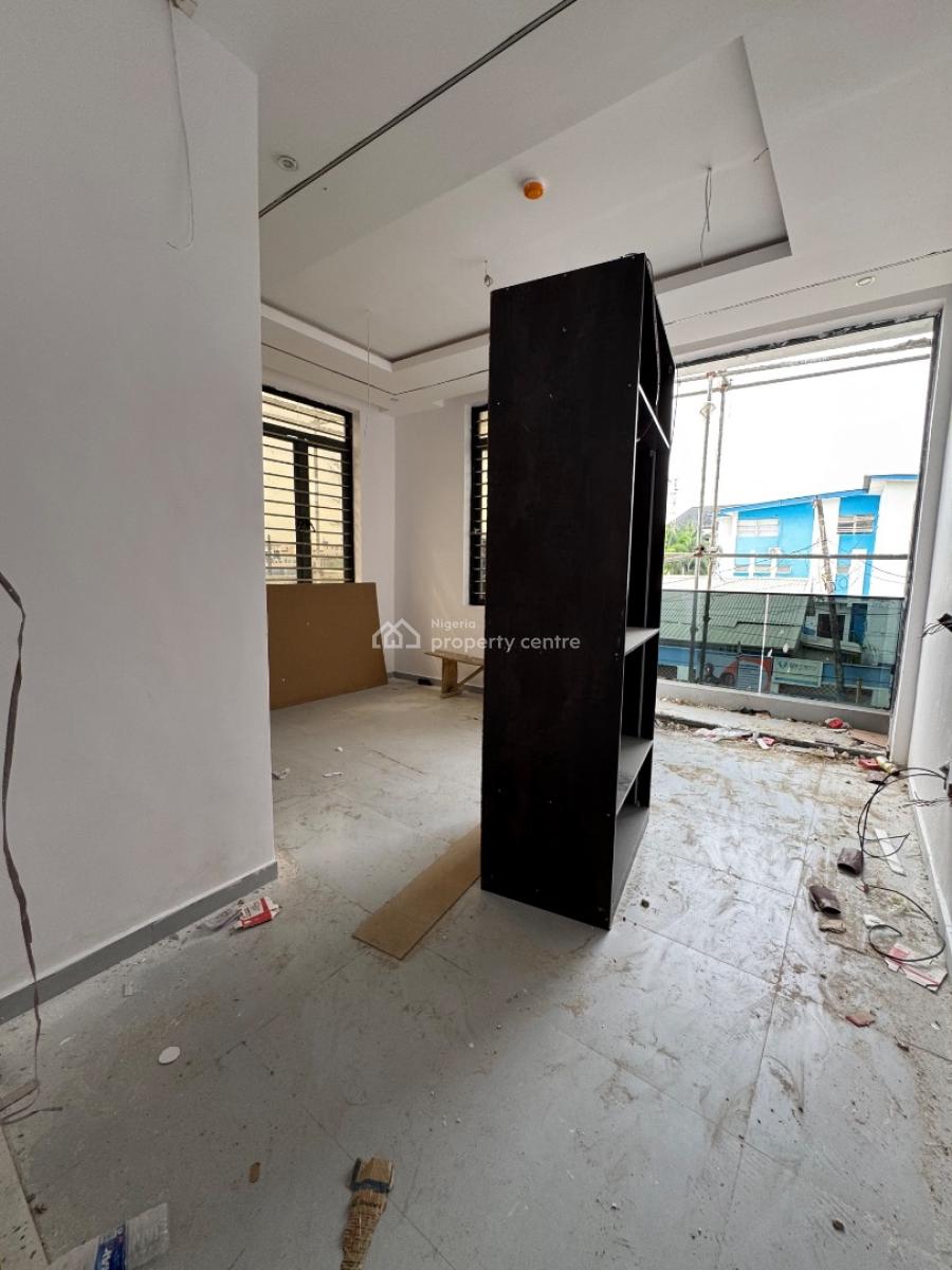 Alluring 3 Bedroom Apartment with Bq and Communal Pool, Exquisitely Designed Apartment with Bq, Pool Best for Dual Use, Ikeja Gra, Ikeja, Lagos, Flat / Apartment for Sale
