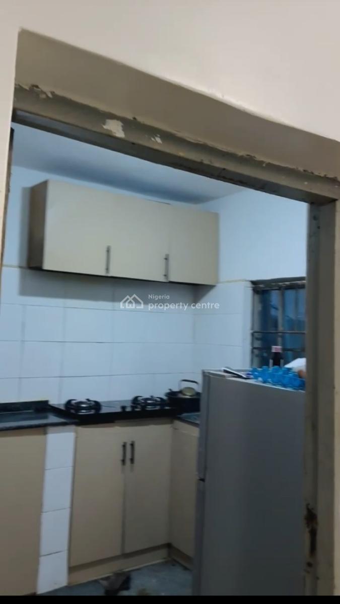 Clean 1bedroom Flat, Ground Floor, Tarred Rd, Pay and Pack in, By Conciliatory, Tarred Rd, Kado, Abuja, Flat / Apartment for Rent