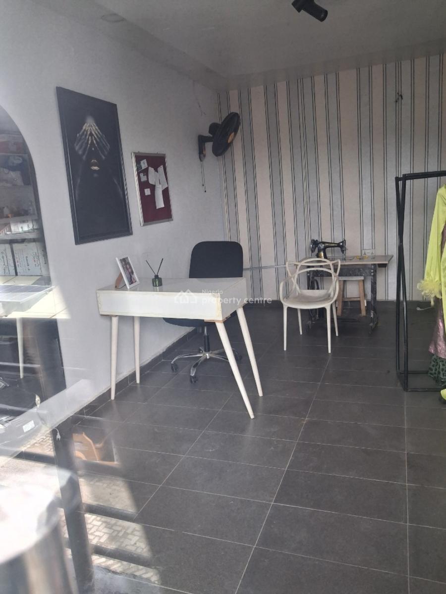Shop Upstairs, Along Ado Road, Ado, Ajah, Lagos, Shop for Rent