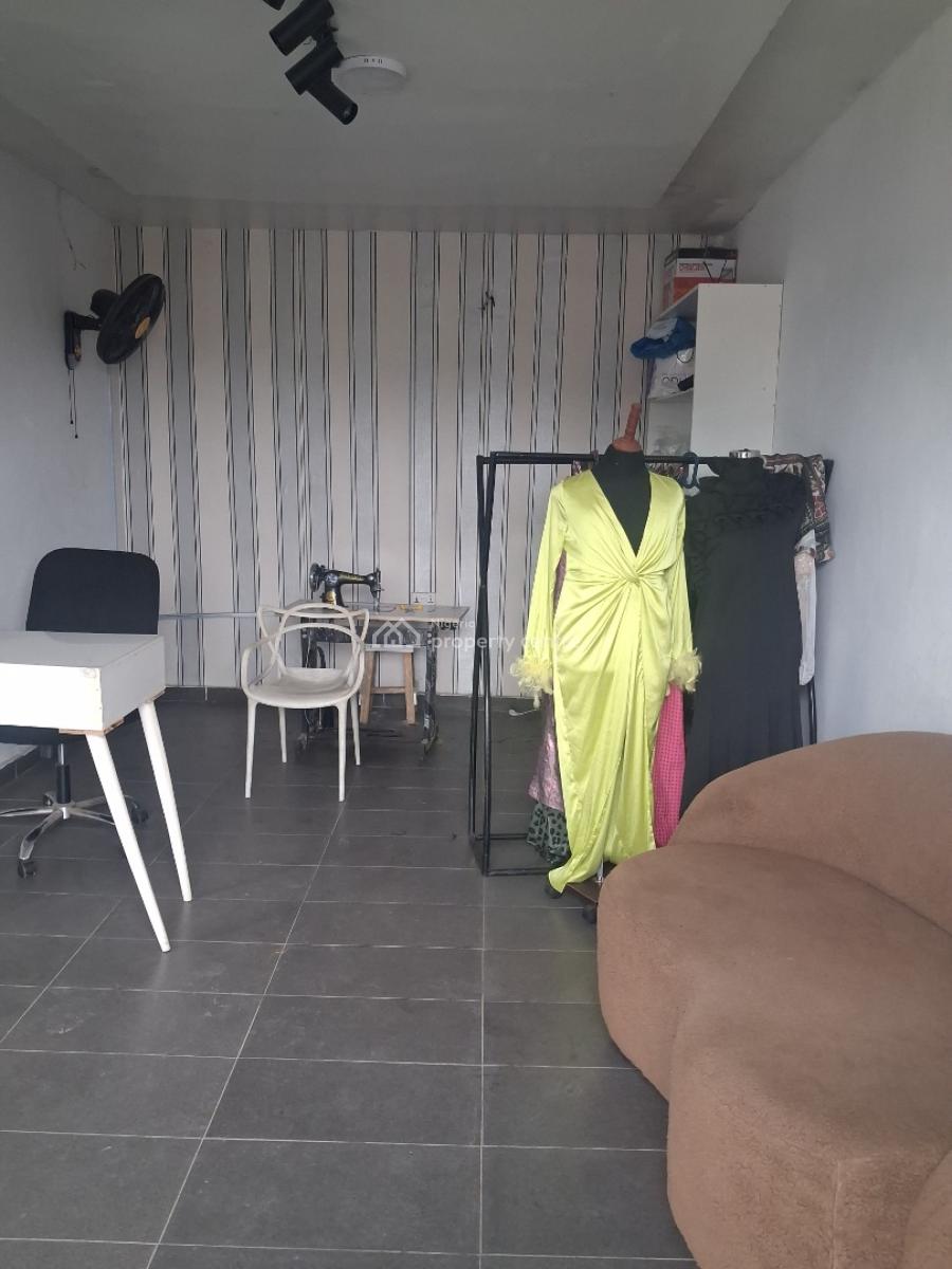 Shop Upstairs, Along Ado Road, Ado, Ajah, Lagos, Shop for Rent