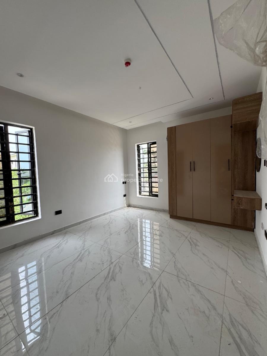 Uniquely Built 3 Bedroom Apartment with Bq, Elevator, Stylishly Built Spacious Apartment with Bq, Elevator Best for Dual Use, Ikeja Gra, Ikeja, Lagos, Flat / Apartment for Sale