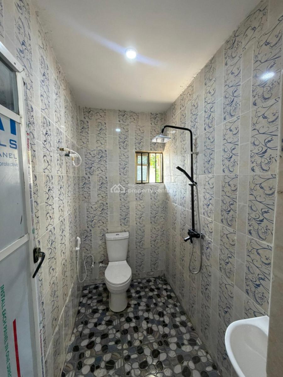 2bedroom Flat, Akala Akobo, Ibadan, Oyo, Flat / Apartment for Rent