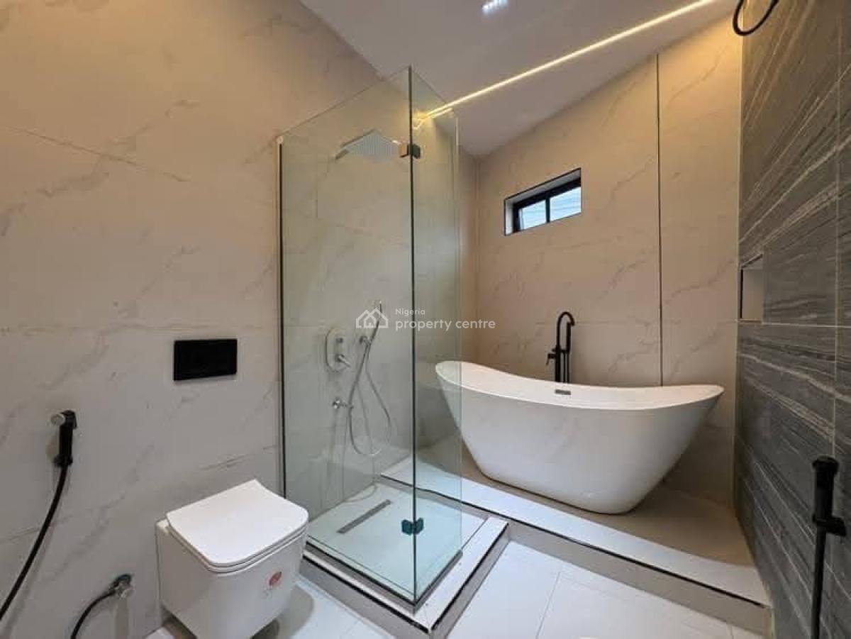 Spacious and Tastefully Finished 5 Bedroom Duplex, Secured and Serene Area, Osapa, Lekki, Lagos, Terraced Duplex for Sale