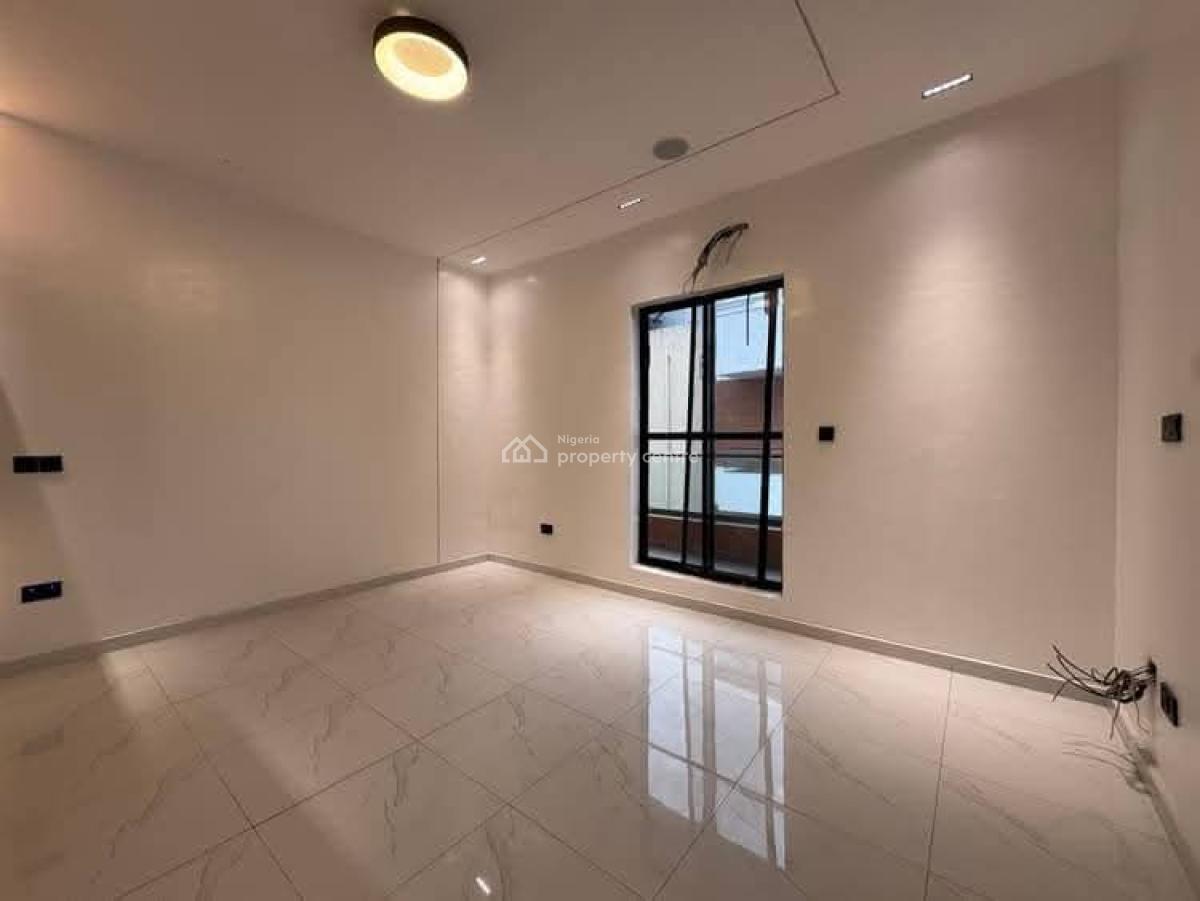 Spacious and Tastefully Finished 5 Bedroom Duplex, Secured and Serene Area, Osapa, Lekki, Lagos, Terraced Duplex for Sale