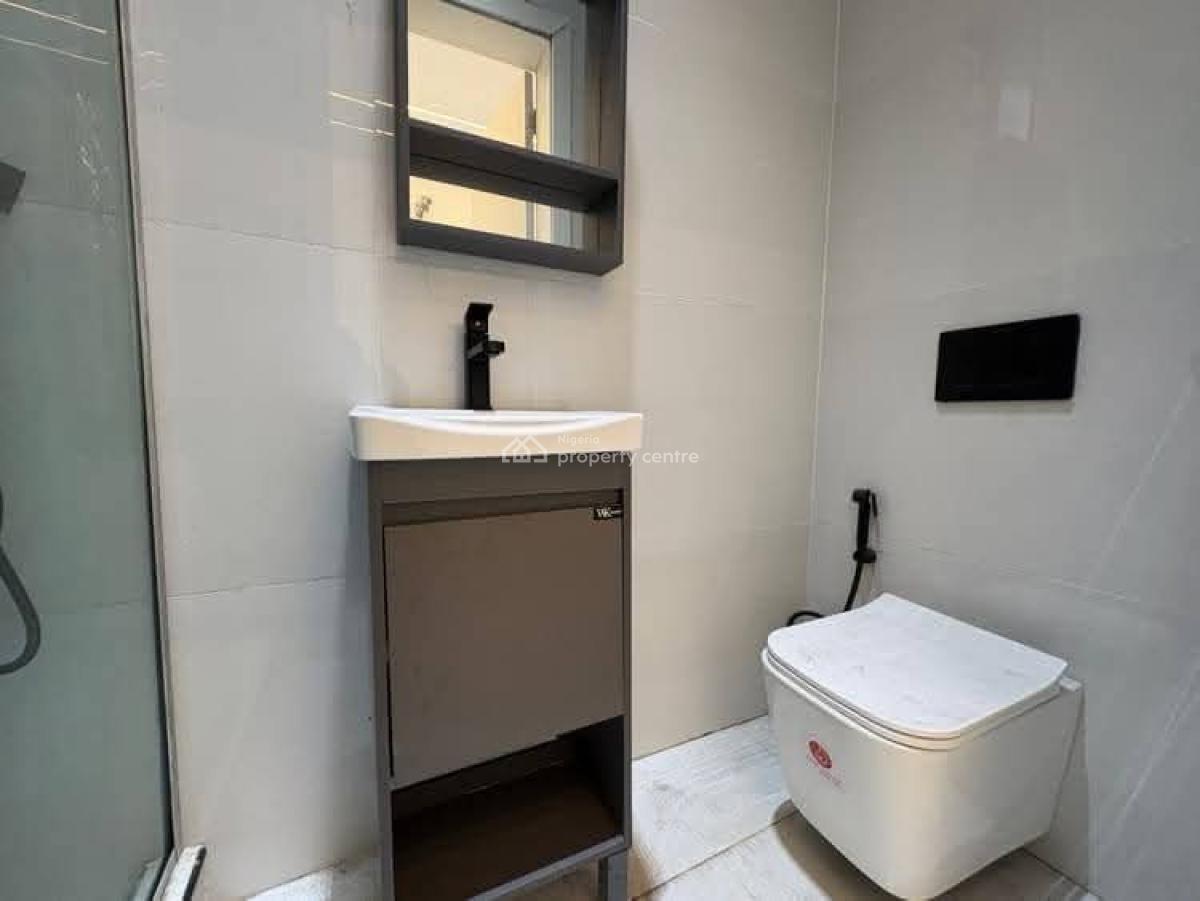 Spacious and Tastefully Finished 5 Bedroom Duplex, Secured and Serene Area, Osapa, Lekki, Lagos, Terraced Duplex for Sale
