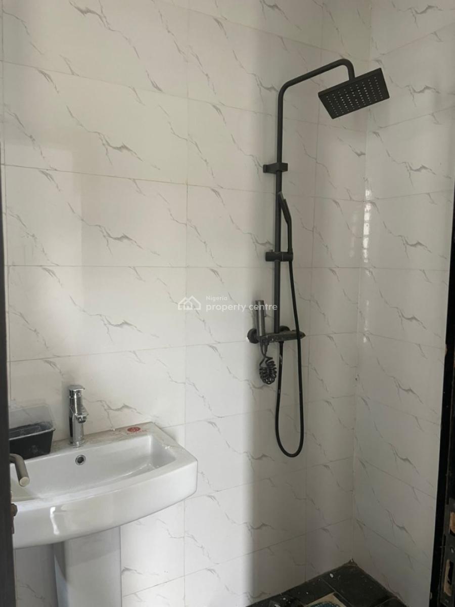 New Letting Update   2 Units of Semi-detached 4-bedroom Duplexes, Engineer Lere Adigun Gra, Ibadan, Oyo, Flat / Apartment for Rent