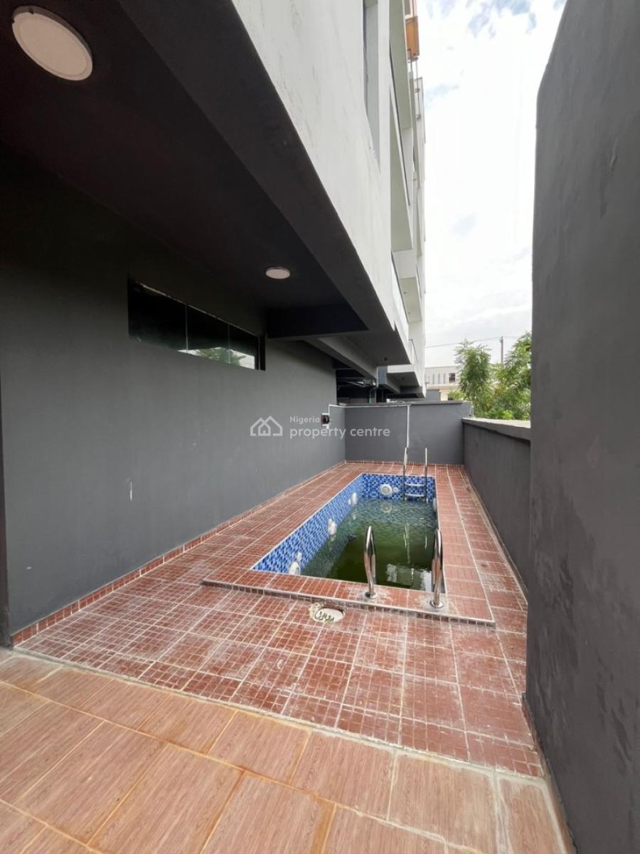 Luxury 2 Bedroom Apartment with Swimming Pool + Gym + Elevator, Lekki Phase 1, Lekki, Lagos, Flat / Apartment for Rent