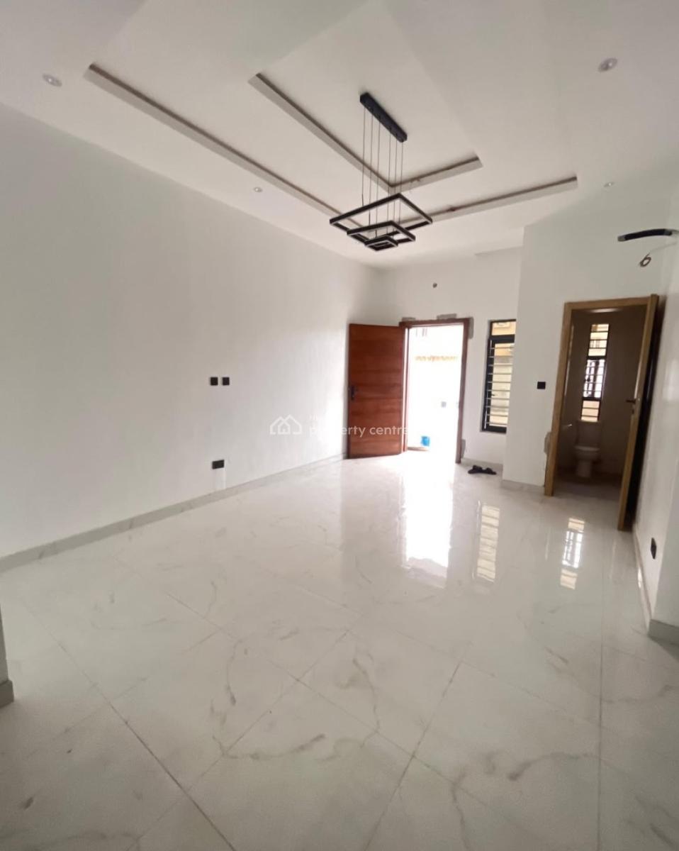 2 Bedroom Apartment, Abraham Adesanya, Ajah, Lagos, Block of Flats for Sale