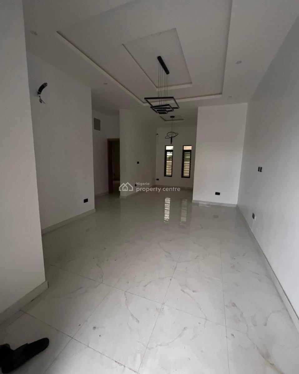 2 Bedroom Apartment, Abraham Adesanya, Ajah, Lagos, Block of Flats for Sale