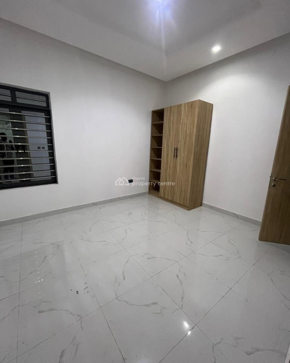 2 Bedroom Apartment, Abraham Adesanya, Ajah, Lagos, Flat / Apartment for Sale