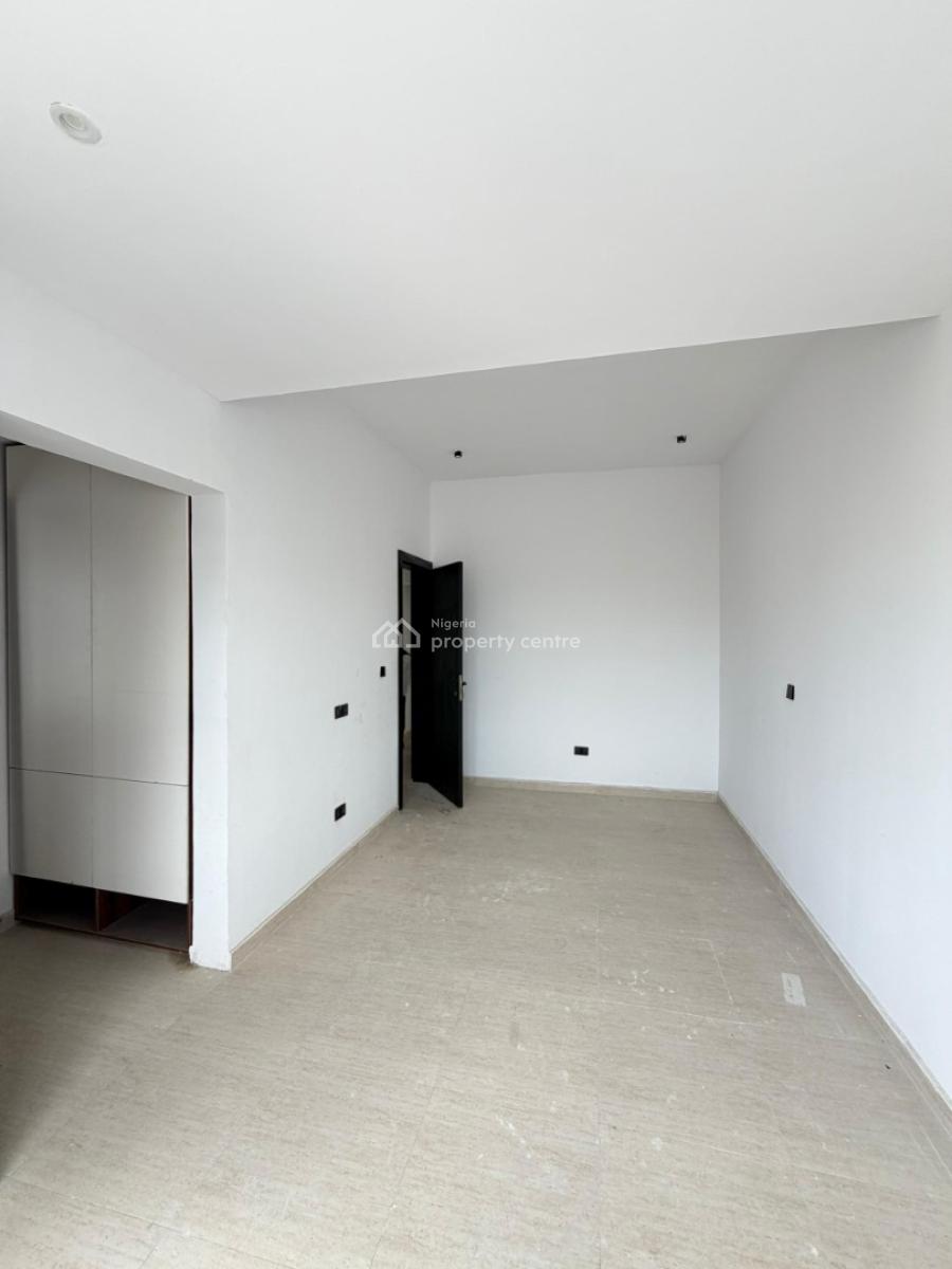 Luxury 3 Bedroom Maisonette, Lekki Phase 1, Lekki, Lagos, Flat / Apartment for Sale