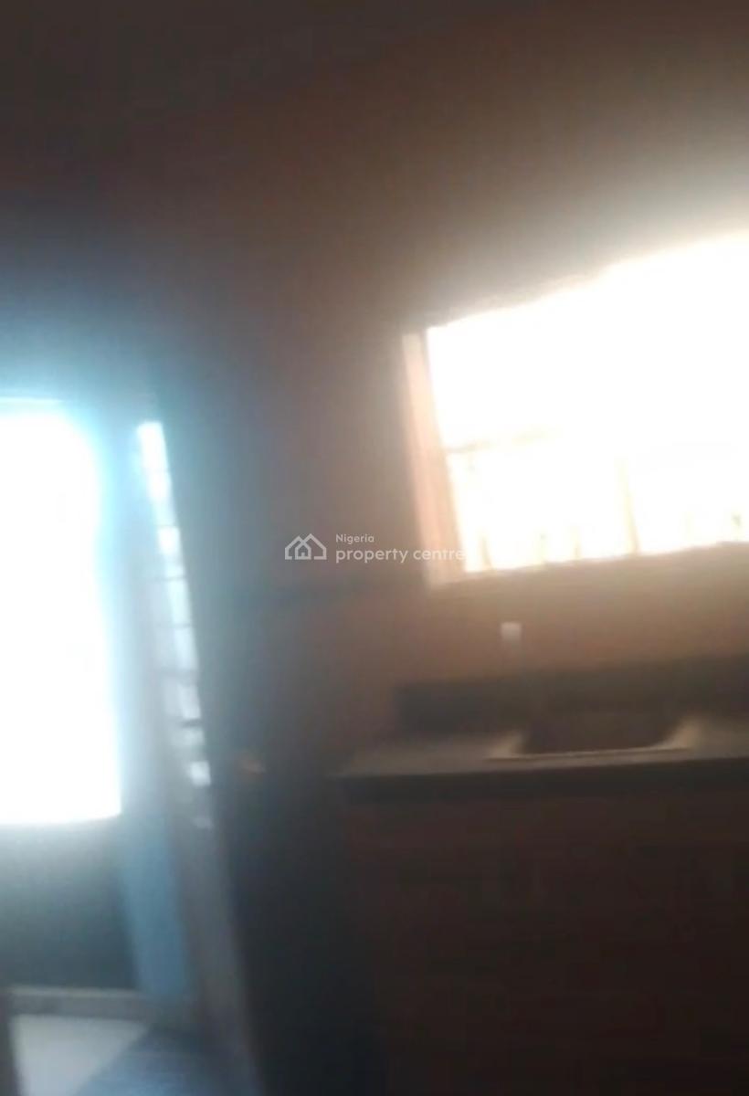 Standard 2 Bedroom Apartment with Visitors Toilet, Gaduwa District, Gaduwa, Abuja, Flat / Apartment for Rent
