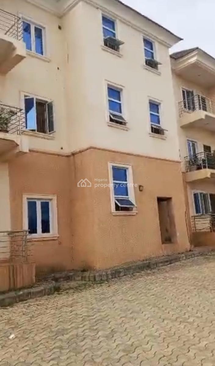 6 Units of 3 Bedrooms Terrace, Gwarinpa, Abuja, Terraced Duplex for Sale