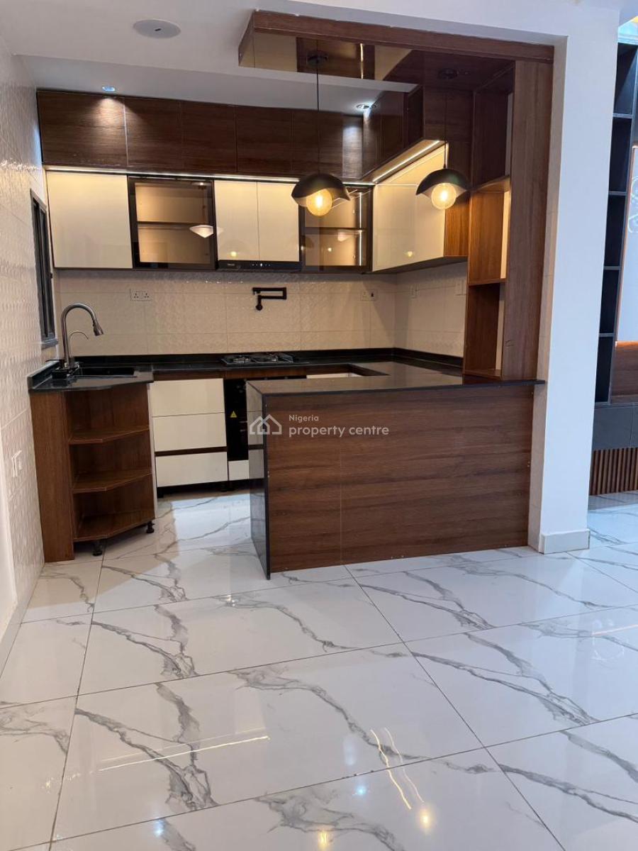Newly Built Luxurious 3 Bedroom Block of Flat First Floor, Durumi, Abuja, Flat / Apartment for Sale