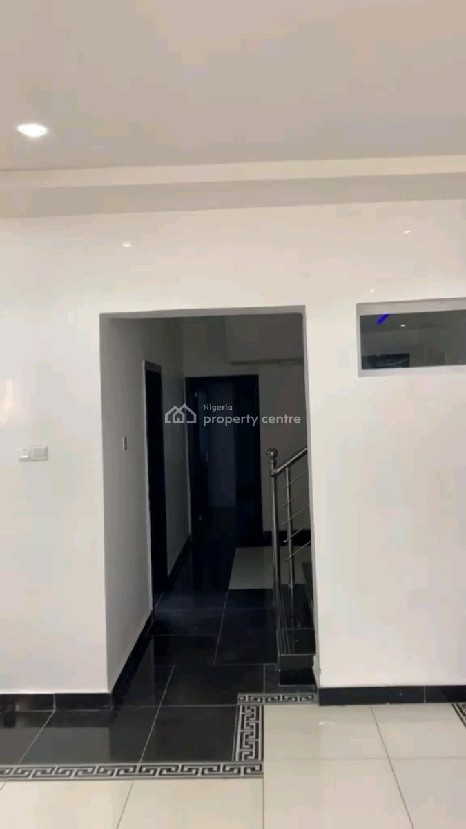 6 Bedrooms Detached Duplex  + Bq, Apo, Abuja, Detached Duplex for Sale