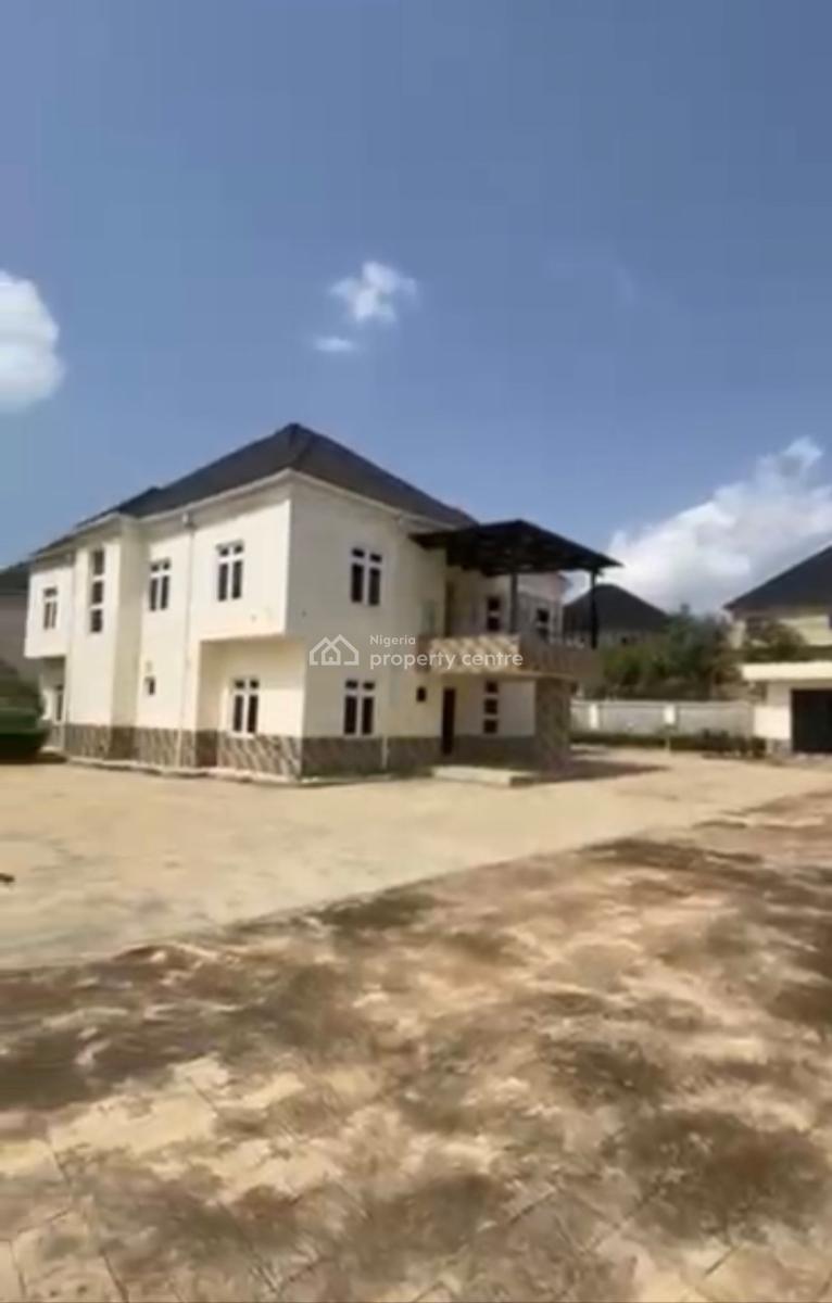Luxurious 4 Bedroom En-suite Fully Detached Duplex +2units Bq, Admiralty Estate, Asokoro District, Abuja, Detached Duplex for Sale