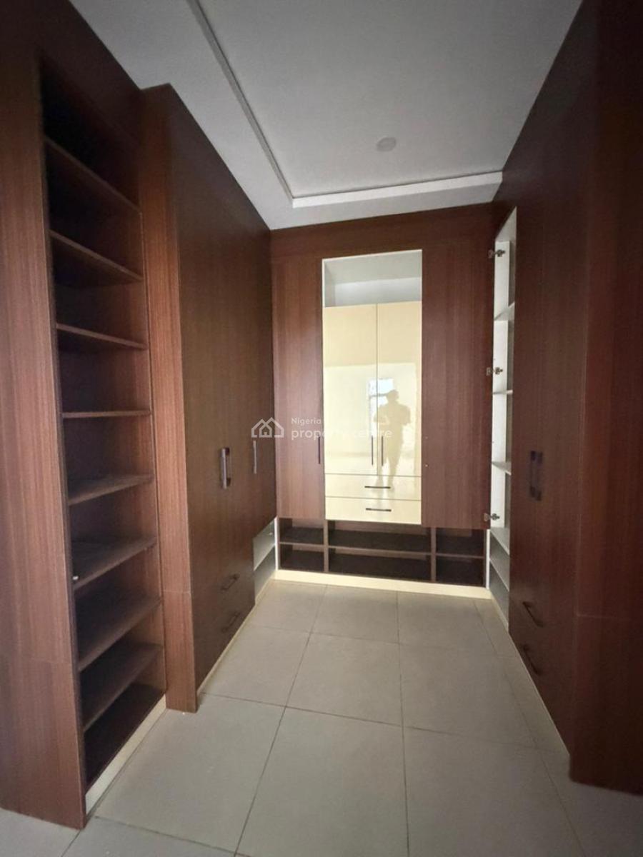 5 Bedroom Semi Detached Duplex, Tarred Road, Guzape District, Abuja, Semi-detached Duplex for Rent