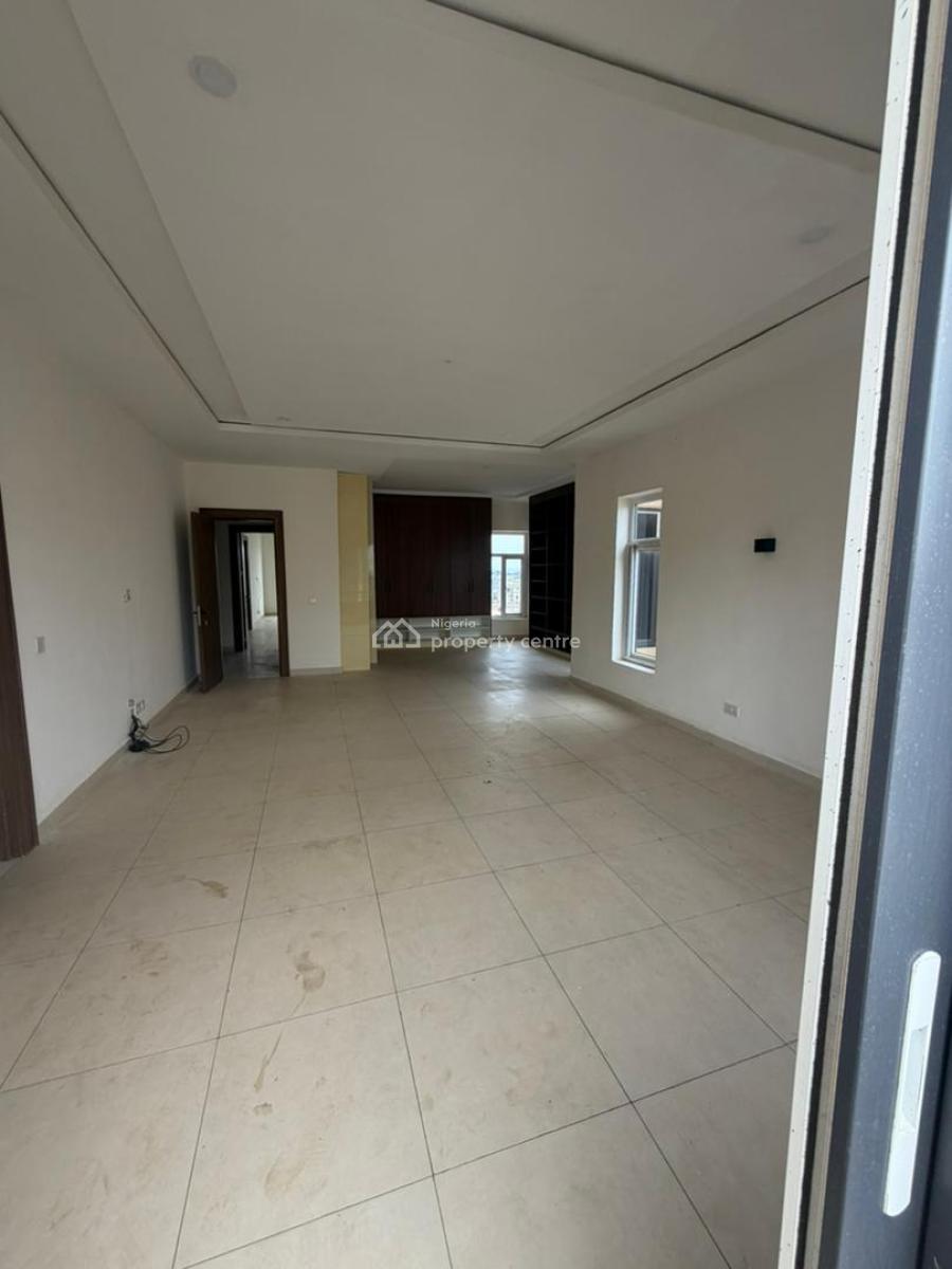 5 Bedroom Semi Detached Duplex, Tarred Road, Guzape District, Abuja, Semi-detached Duplex for Rent