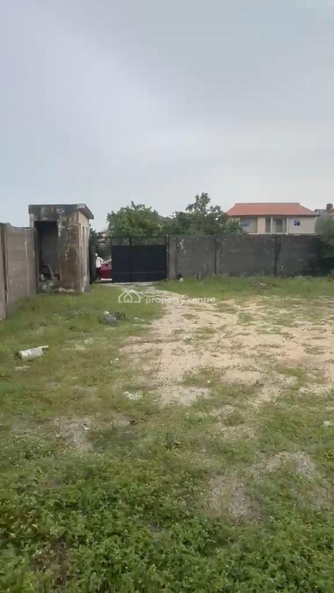 a Well Maintained  2 Units of 2 Bedroom Built on a Full Plot of Land, Eputu By Awoyaya, Eputu, Ibeju Lekki, Lagos, Detached Bungalow for Sale
