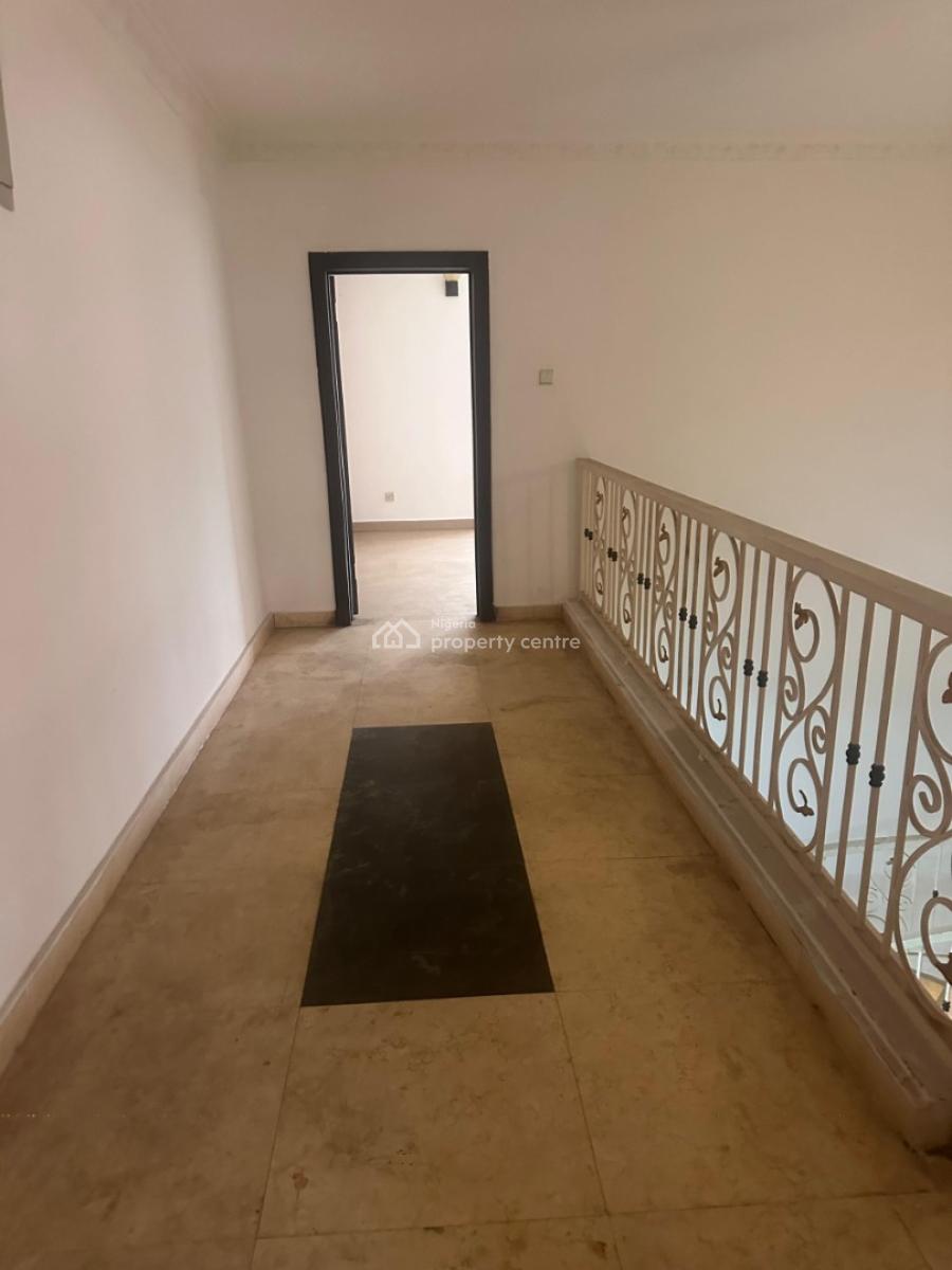 7bedroom Semi Detached House in Parkview Estate, Parkview Estate Ikoyi, Parkview, Ikoyi, Lagos, Semi-detached Duplex for Rent