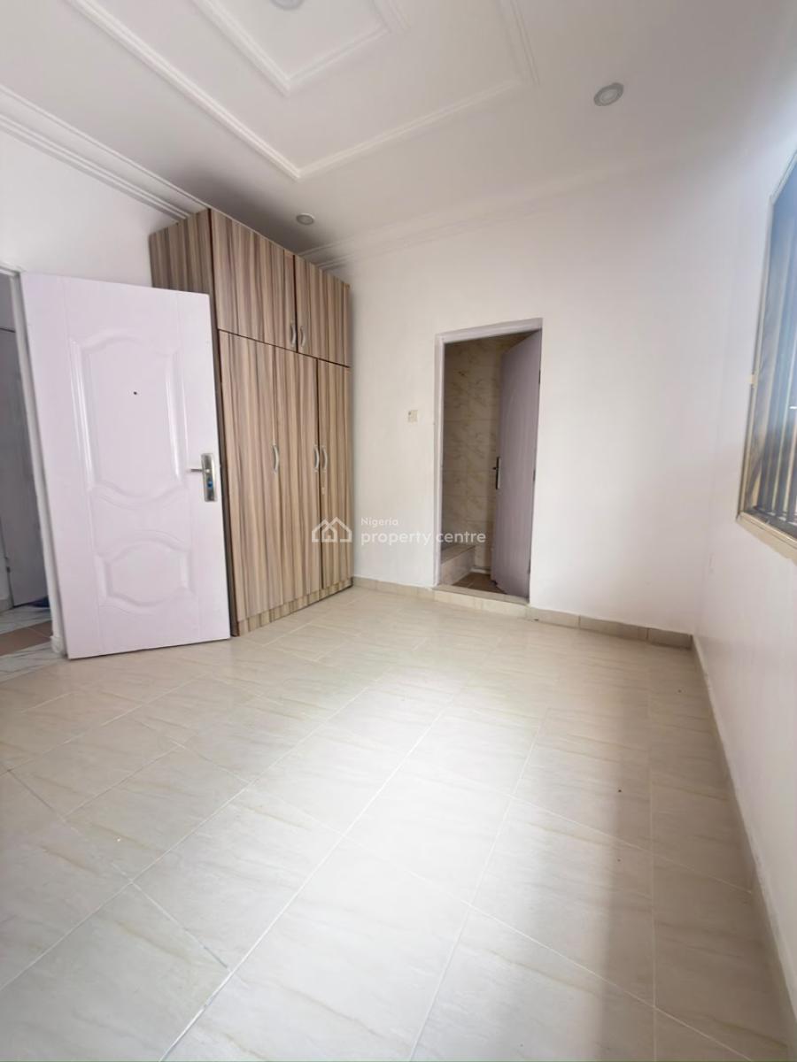 Serviced 2 Bedroom Flat, Lekki Phase 1, Lekki, Lagos, Flat / Apartment for Rent