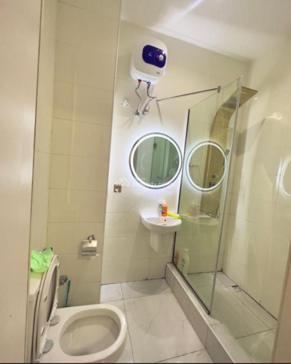 Fully Furnished 2 Bedroom Apartment, Ologolo, Lekki, Lagos, Block of Flats for Sale