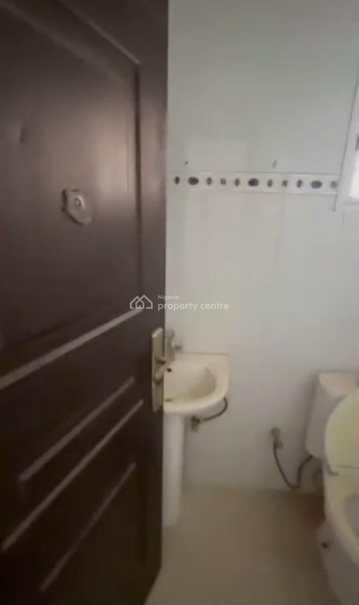 Furniture Standard 2-bedroom Flat on The First Floor, Kado, Abuja, Flat / Apartment for Rent
