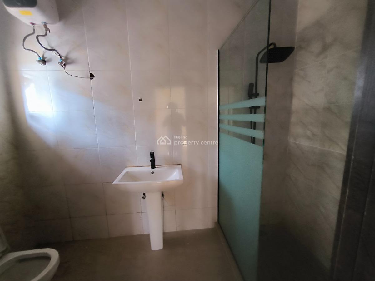 3 Bedroom Apartment with Bq, Jahi, Abuja, Flat / Apartment for Sale