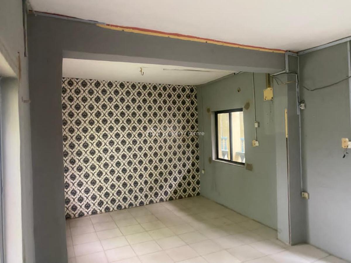 2 Rooms Office Space, Along Ogunnusi Road, Opposite Omole Phase 1, Ojodu, Omole Phase 1, Ikeja, Lagos, Office Space for Rent
