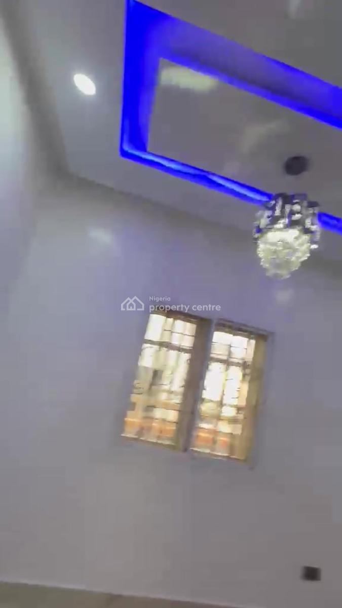 Massive Luxurious 3-bedroom Flat  Durumi, By American International, By American International School, Durumi, Abuja, Flat / Apartment for Rent