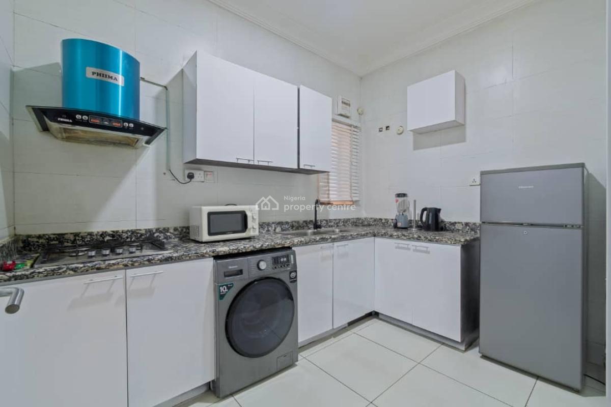 Fully Furnished 2 Apartment, Off Admiralty Way, Lekki Phase 1, Lekki, Lagos, Flat / Apartment for Rent